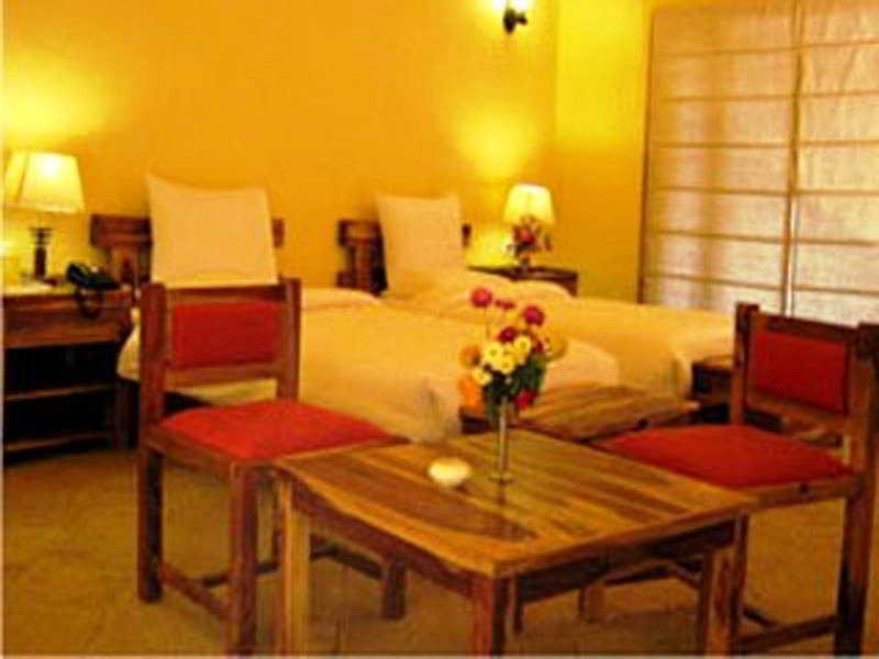 Tiger Lagoon Hotel Bandhavgarh National Park Ngoại thất bức ảnh